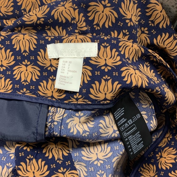 H&M Conscious Collection Flare Patterned Pants - Picture 8 of 8